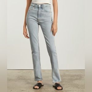 Everlane Cheeky Split-Hem size 29 in “vintage light wash”